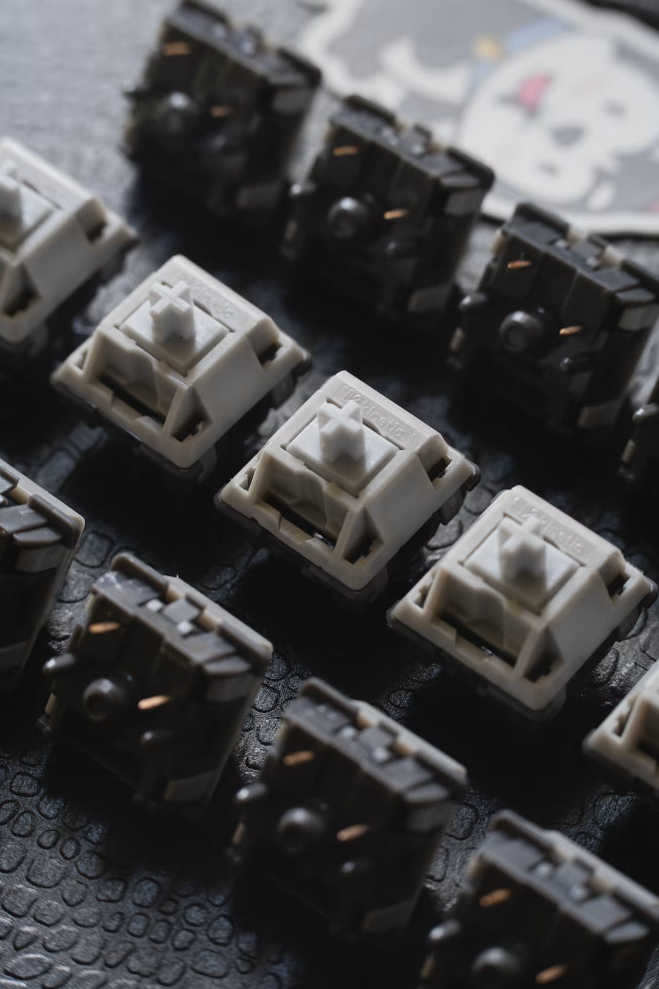 Kinetic Labs Husky linear switches