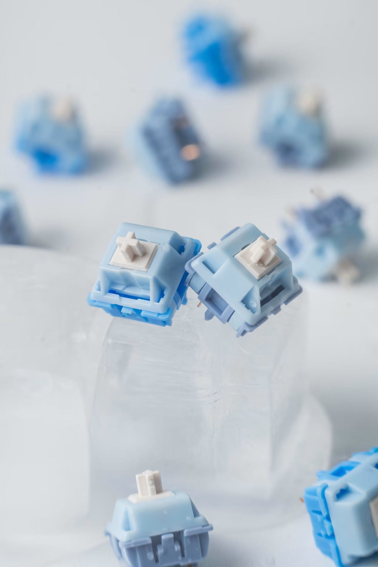 Kinetic Labs Penguin V2 tactile switches